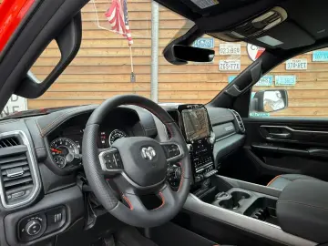 DODGE RAM 1500 TRX Bodykit 5.7L 12´´Displ. 4x4 AHK LPG