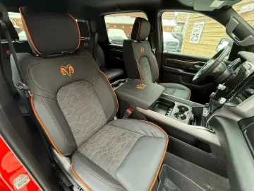 DODGE RAM 1500 TRX Bodykit 5.7L 12´´Displ. 4x4 AHK LPG