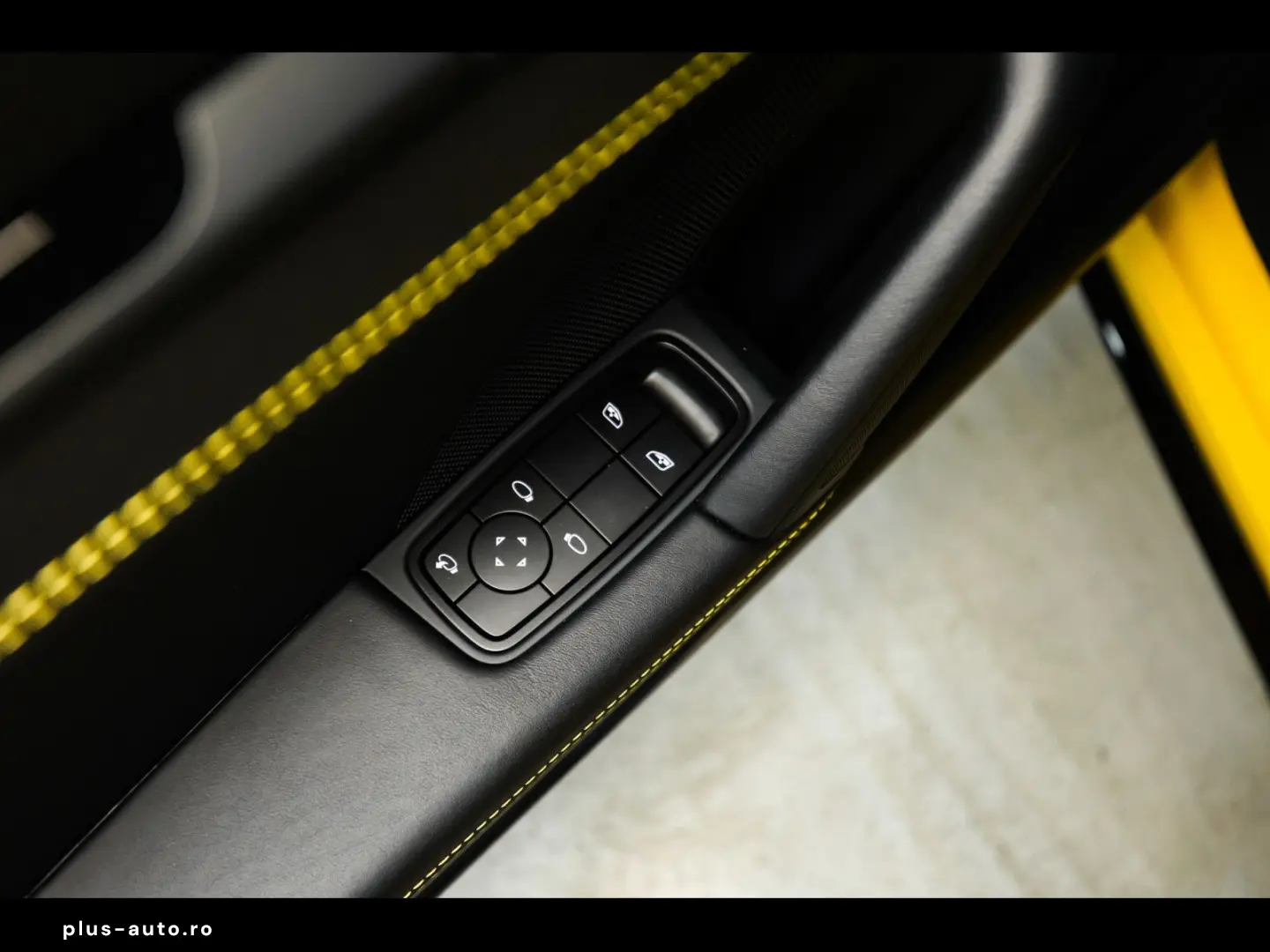 PORSCHE 911 992.1 CARRERA T PDK - SPORTDESIGN BLACK PANO