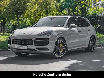 PORSCHE Cayenne Turbo S E-Hybrid HA-Lenkung Nachtsicht