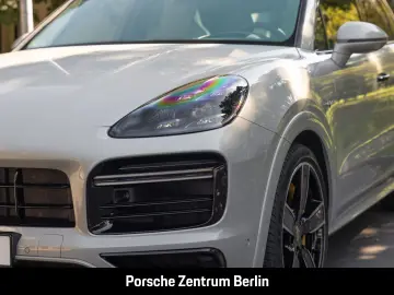 PORSCHE Cayenne Turbo S E-Hybrid HA-Lenkung Nachtsicht