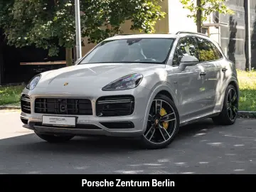 PORSCHE Cayenne Turbo S E-Hybrid HA-Lenkung Nachtsicht