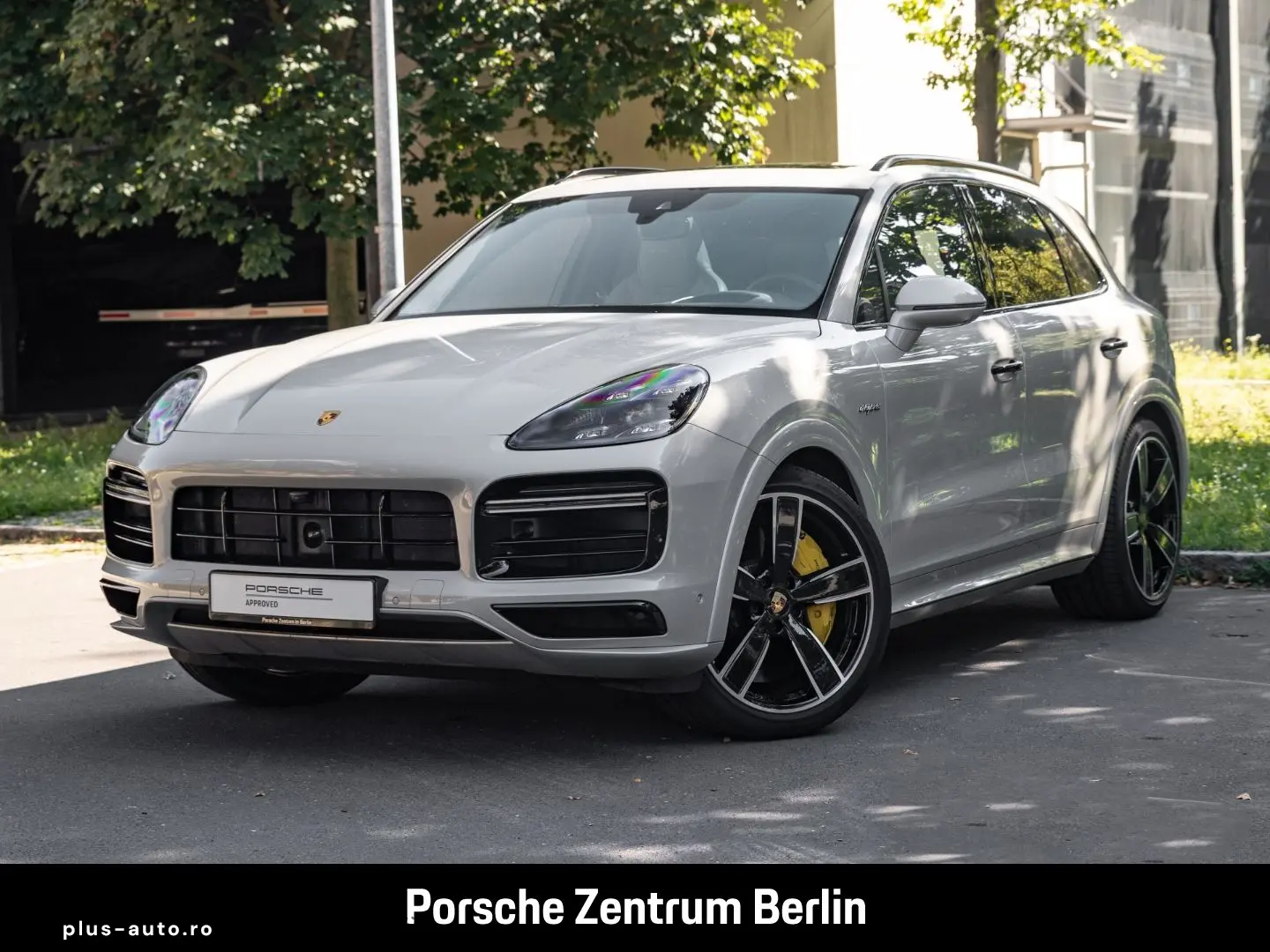 PORSCHE Cayenne Turbo S E-Hybrid HA-Lenkung Nachtsicht