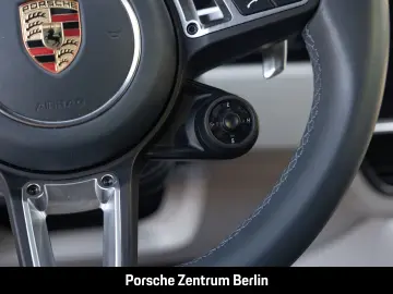 PORSCHE Cayenne Turbo S E-Hybrid HA-Lenkung Nachtsicht
