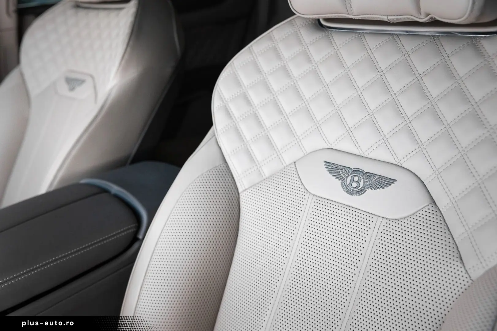 BENTLEY Bentayga 4.0 V8 S 4WD Dove Grey