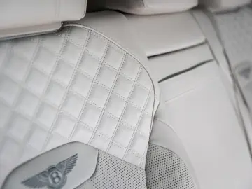 BENTLEY Bentayga 4.0 V8 S 4WD Dove Grey