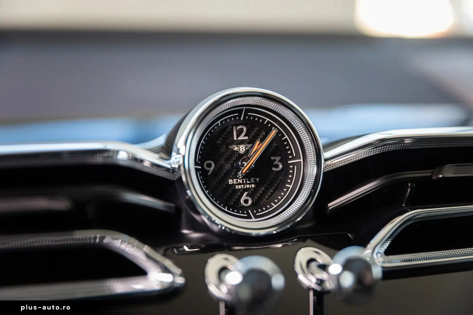 BENTLEY Bentayga 4.0 V8 S 4WD Dove Grey