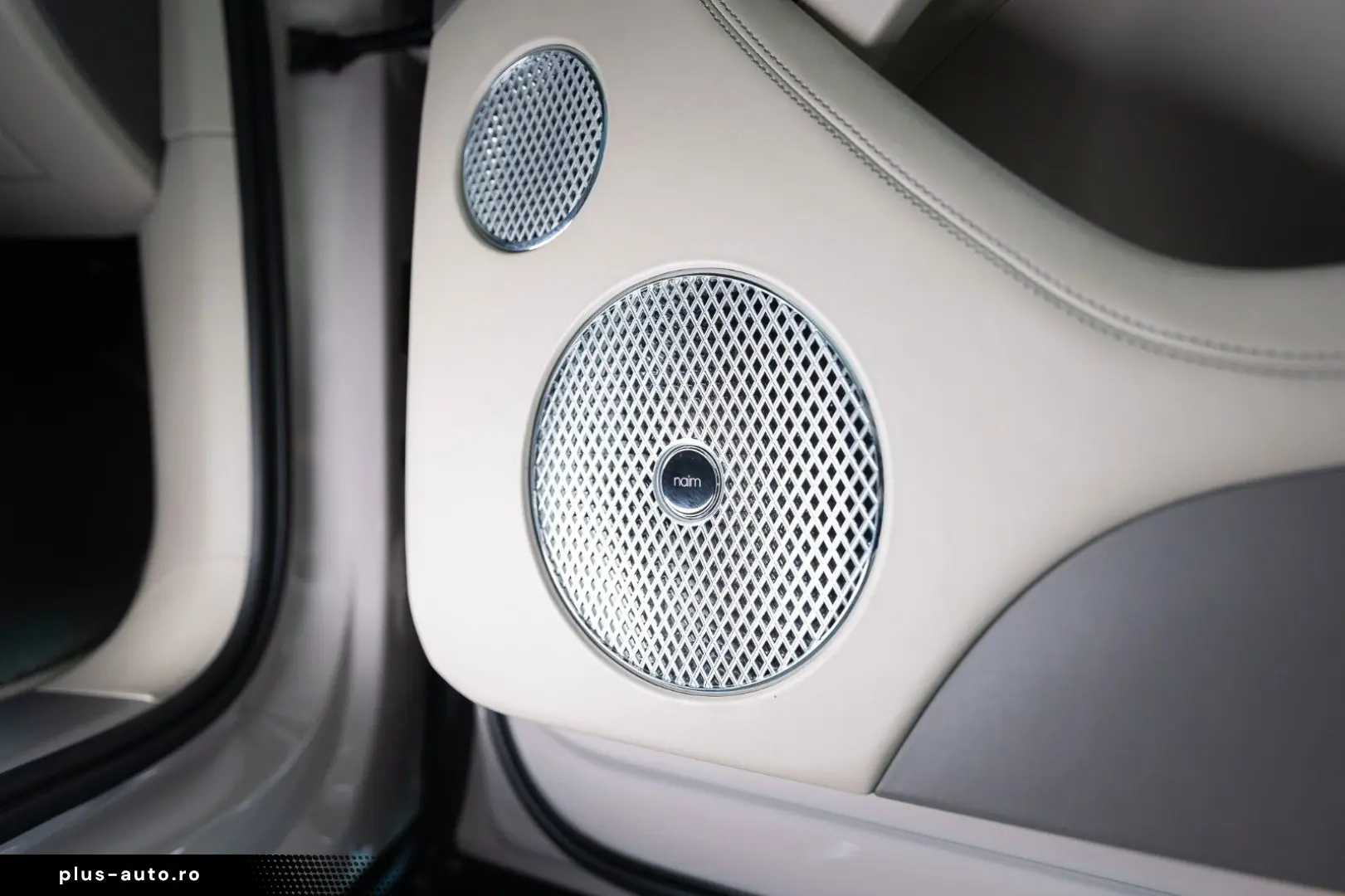 BENTLEY Bentayga 4.0 V8 S 4WD Dove Grey