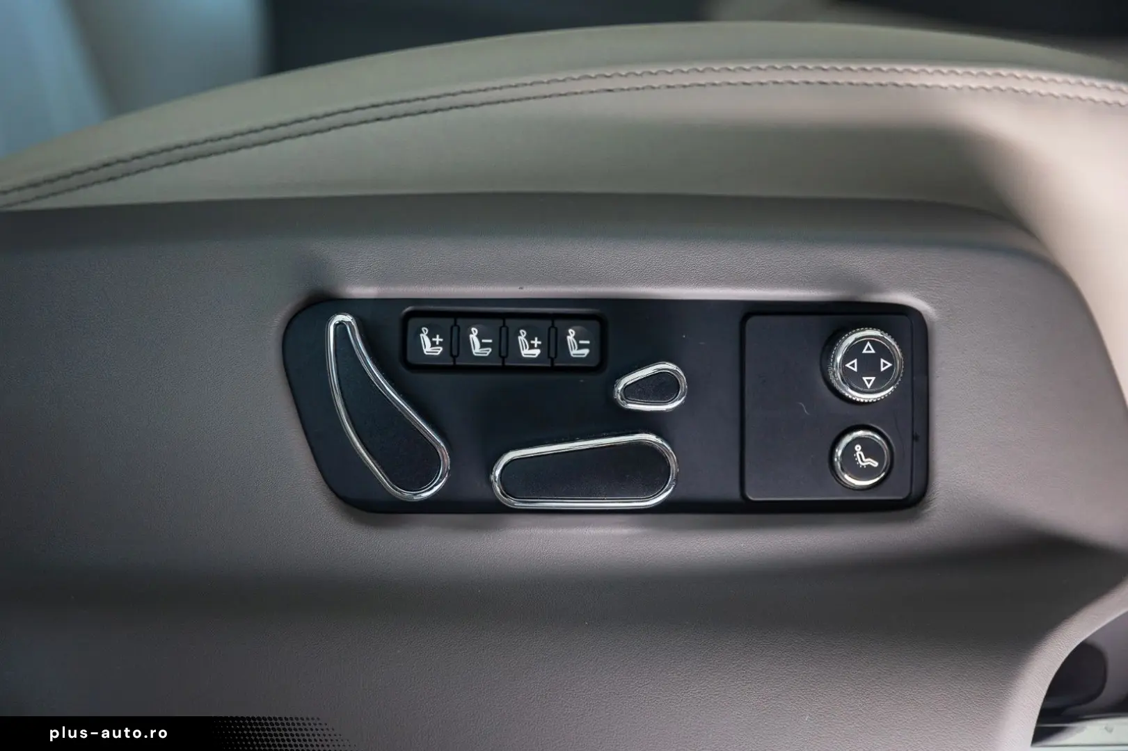 BENTLEY Bentayga 4.0 V8 S 4WD Dove Grey