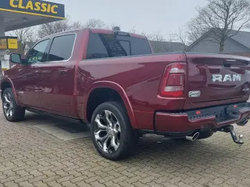 Dodge RAM 5 7l HEMI