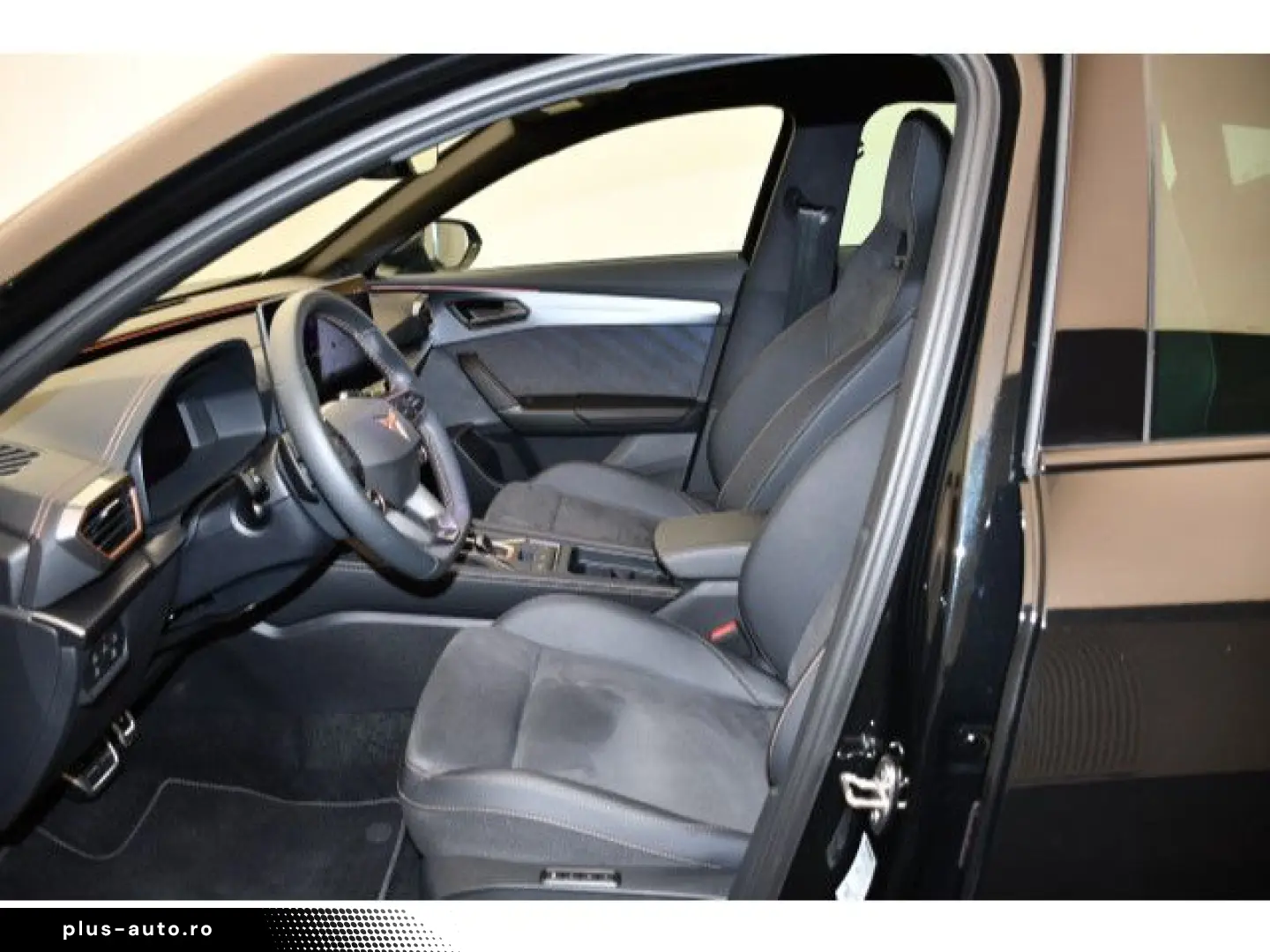 CUPRA Formentor 2.0TSI 4Drive DSG VZ PANO NAVI LED PDC
