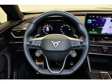 CUPRA Formentor 2.0TSI 4Drive DSG VZ PANO NAVI LED PDC