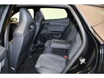 CUPRA Formentor 2.0TSI 4Drive DSG VZ PANO NAVI LED PDC