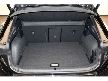 CUPRA Formentor 2.0TSI 4Drive DSG VZ PANO NAVI LED PDC