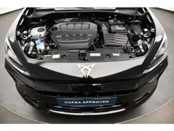 CUPRA Formentor 2.0TSI 4Drive DSG VZ PANO NAVI LED PDC