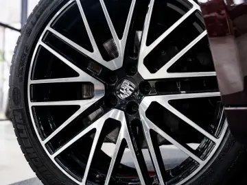 PORSCHE Macan PDK - Ruby Stone -360  - SportChrono - VAT