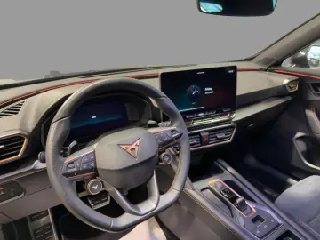 CUPRA Formentor VZ 4DRIVE 2.0 TSI DSG APP PANO NAVI SH