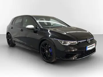 VW Golf VIII 2.0 TSI DSG 4Motion R DCC PANO HUD HAR