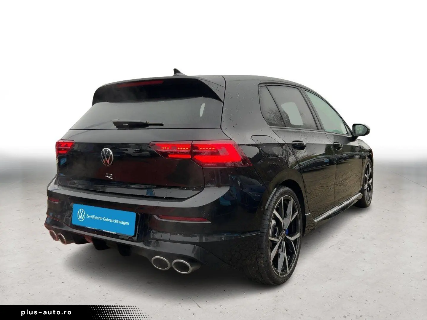 VW Golf VIII R 4M 2.0 TSI DSG MATRIX PANO NAVI DCC