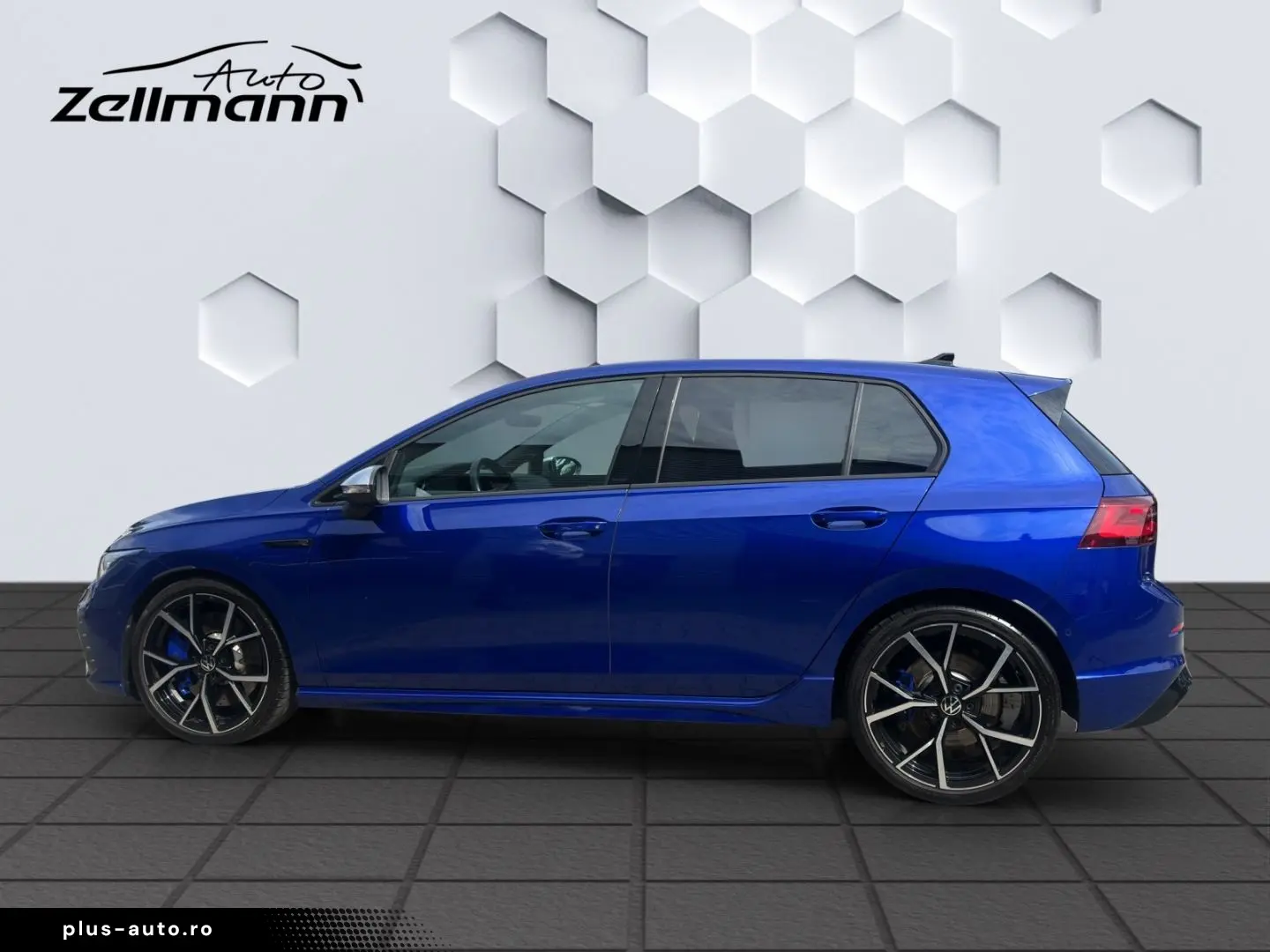 VW Golf R VIII 2.0 TSI 4Motion DSG 235kW LED HuD Ap