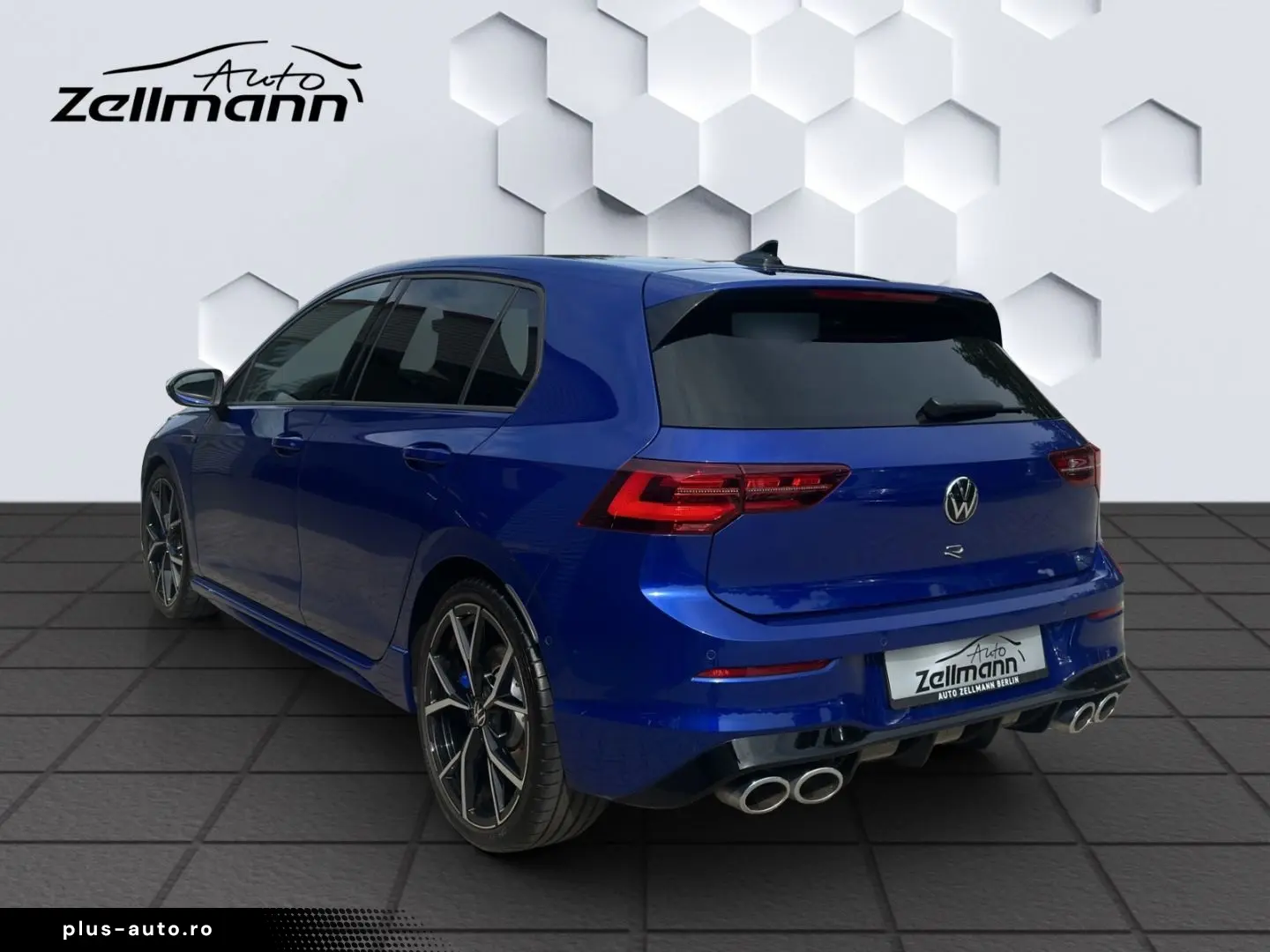 VW Golf R VIII 2.0 TSI 4Motion DSG 235kW LED HuD Ap