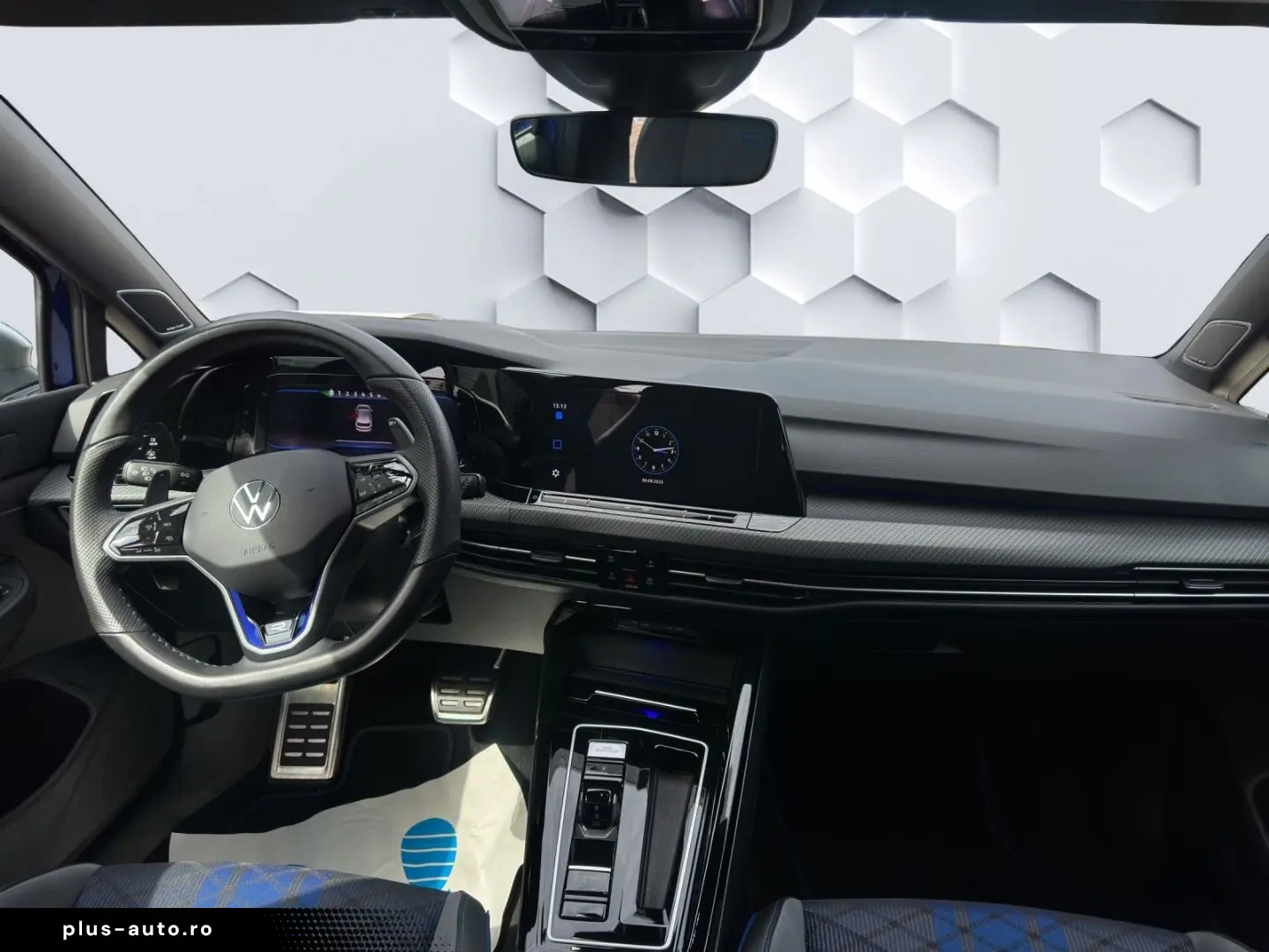 VW Golf R VIII 2.0 TSI 4Motion DSG 235kW LED HuD Ap