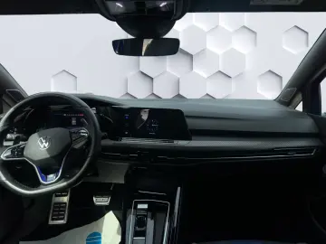 VW Golf R VIII 2.0 TSI 4Motion DSG 235kW LED HuD Ap