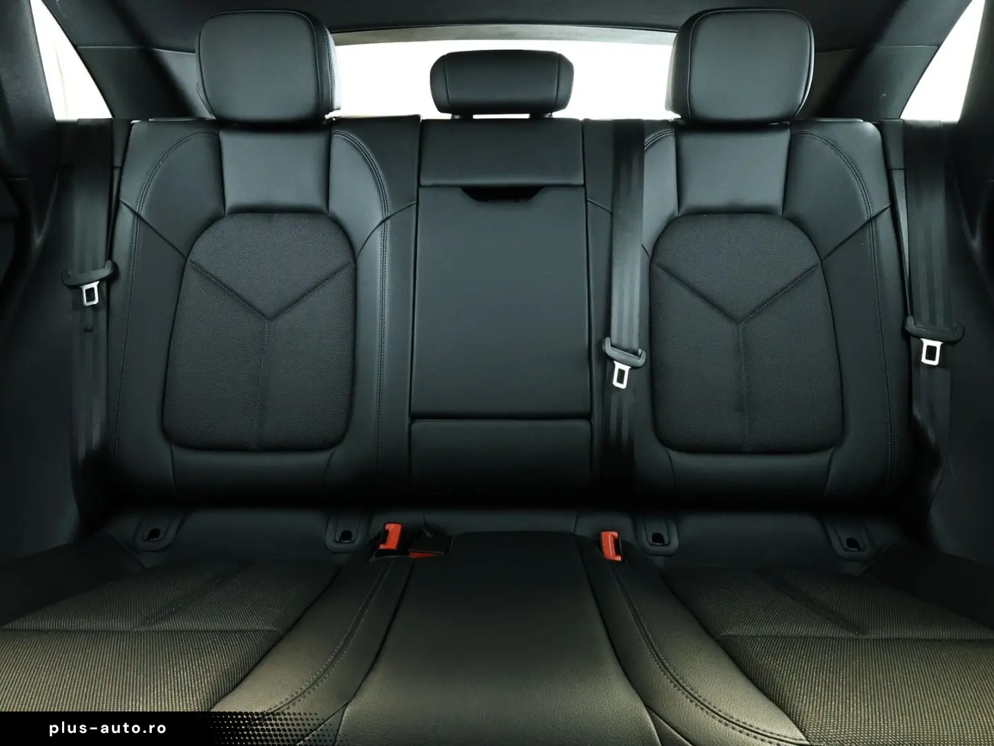 PORSCHE Macan S LED NAV Pano Bose Chrono Kamera Sitzhz