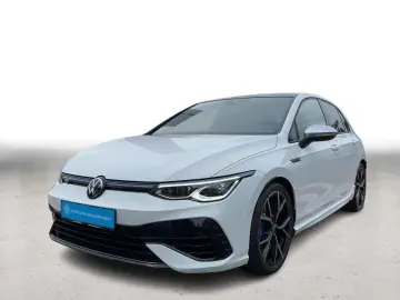 VW Golf VIII R 4M 2.0 TSI DSG MATRIX PANO NAVI DCC