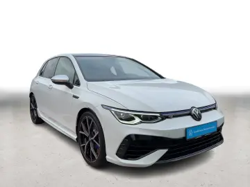VW Golf VIII R 4M 2.0 TSI DSG MATRIX PANO NAVI DCC