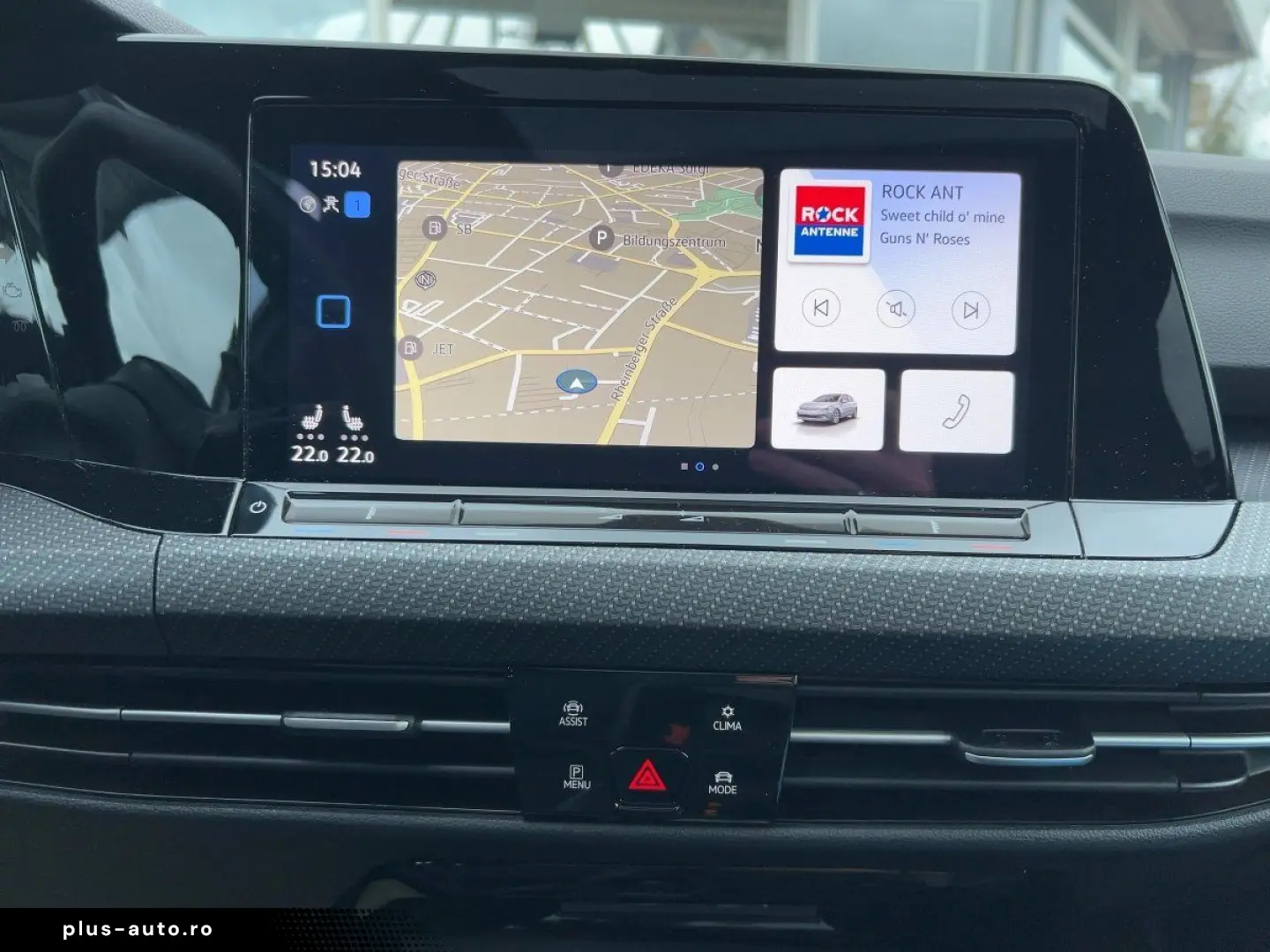 VW Golf VIII R 4M 2.0 TSI DSG MATRIX PANO NAVI DCC