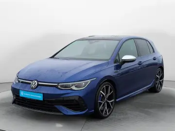 VW Golf VIII R 4M Navi LED Pano Head-UP! Harman Kar