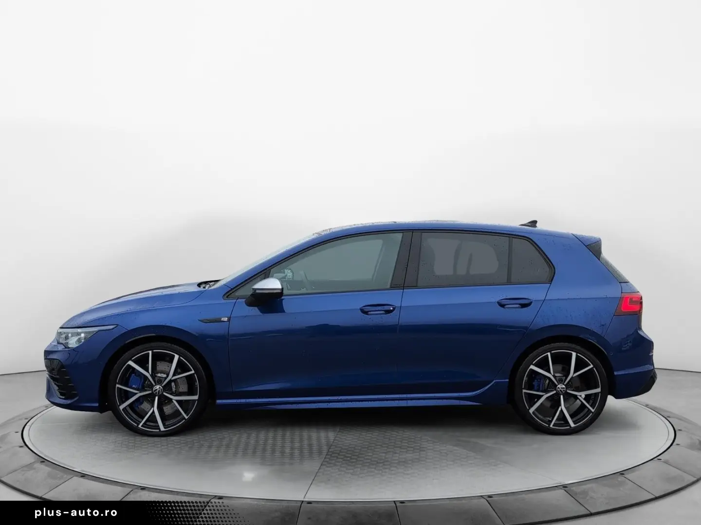 VW Golf VIII R 4M Navi LED Pano Head-UP! Harman Kar