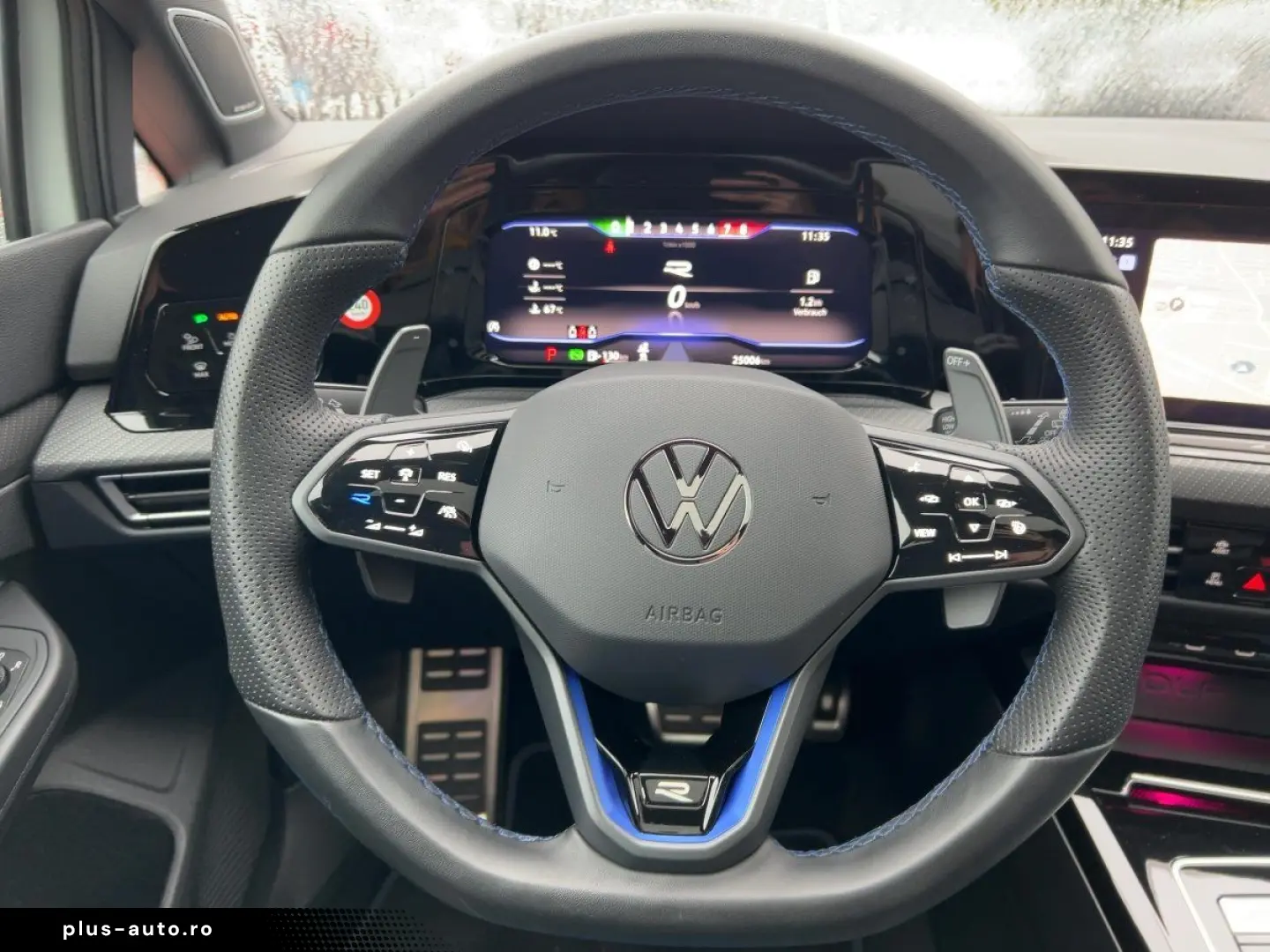 VW Golf VIII R 4M 2.0 TSI DSG MATRIX PANO NAVI DCC