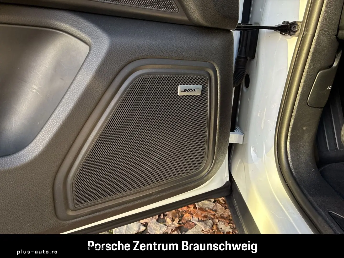 PORSCHE Macan BOSE Panorama Luftfederung Rückfahrkamera