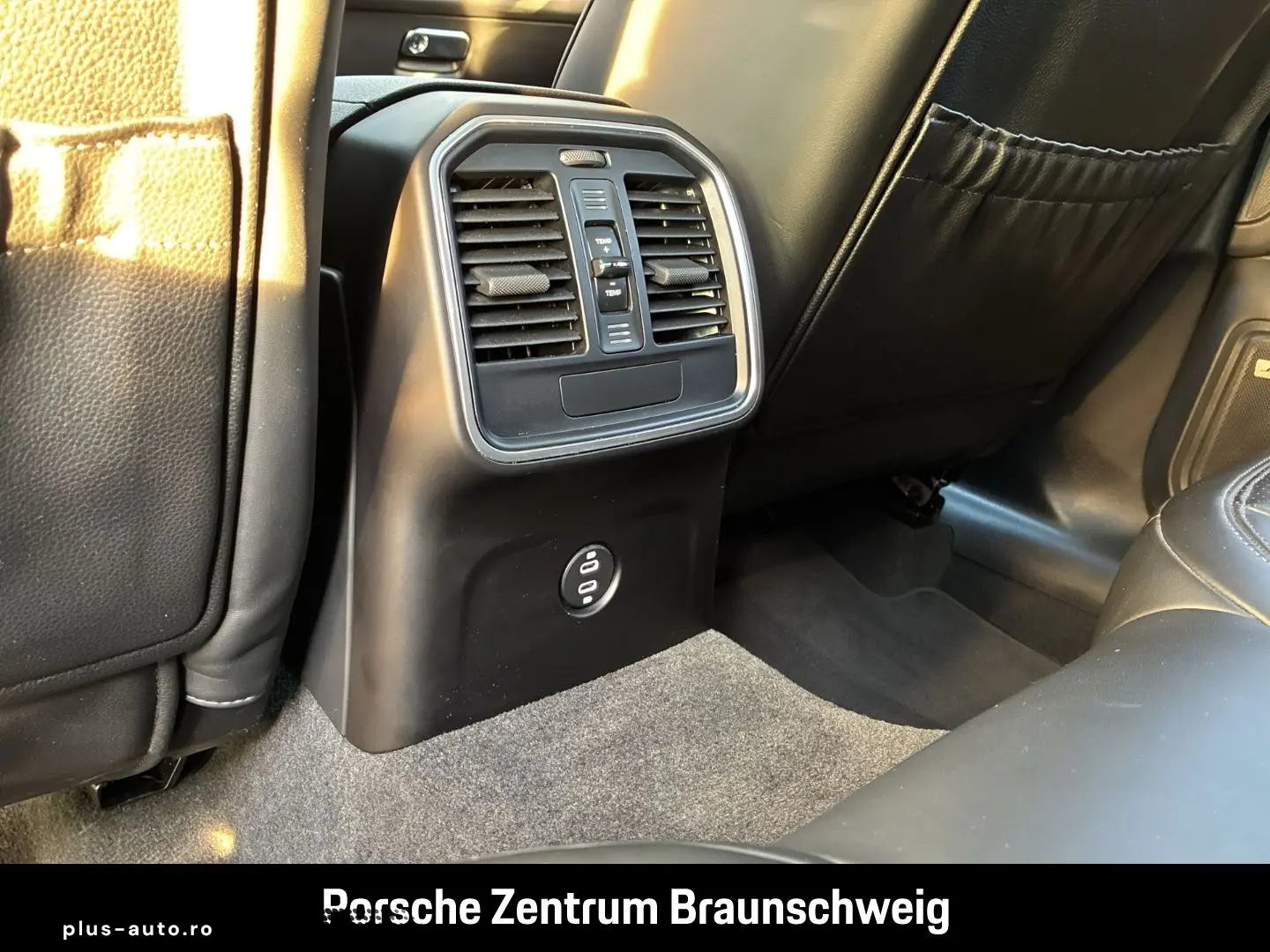PORSCHE Macan BOSE Panorama Luftfederung Rückfahrkamera