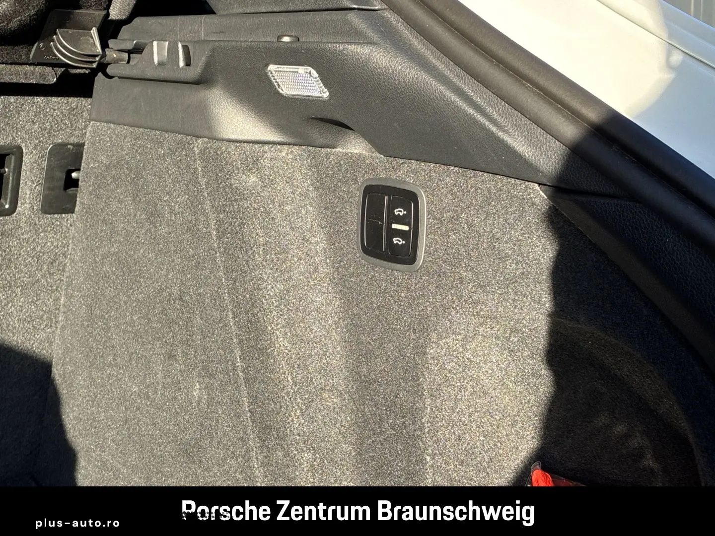 PORSCHE Macan BOSE Panorama Luftfederung Rückfahrkamera