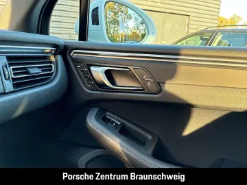 PORSCHE Macan BOSE Panorama Luftfederung Rückfahrkamera