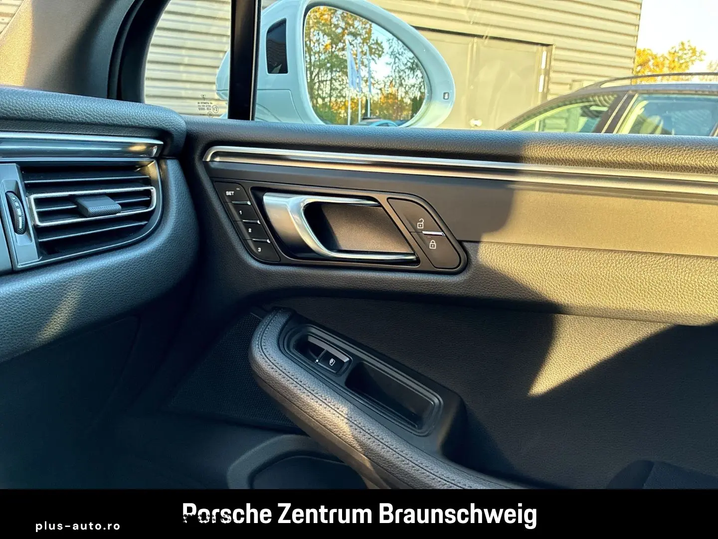 PORSCHE Macan BOSE Panorama Luftfederung Rückfahrkamera