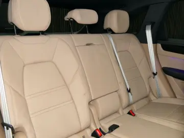 PORSCHE Cayenne Platinum Edition PANO Sport-Design Softc