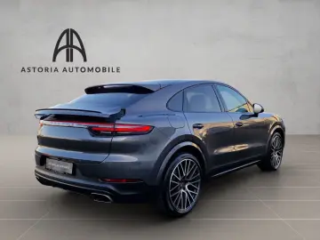 PORSCHE Cayenne Coupé 360 InnoD 4RadLenk. SoftClose Luft