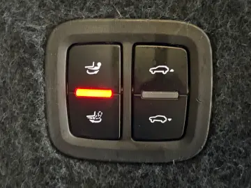 PORSCHE Cayenne Platinum Edition 1.Hand   Porsche Scheck