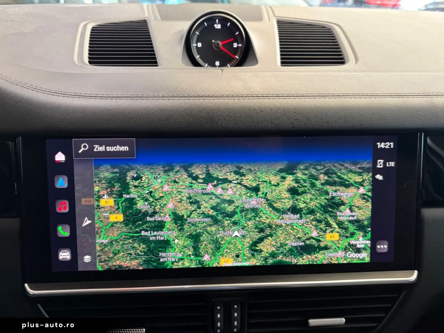 PORSCHE Cayenne Platinum Edition 1.Hand   Porsche Scheck