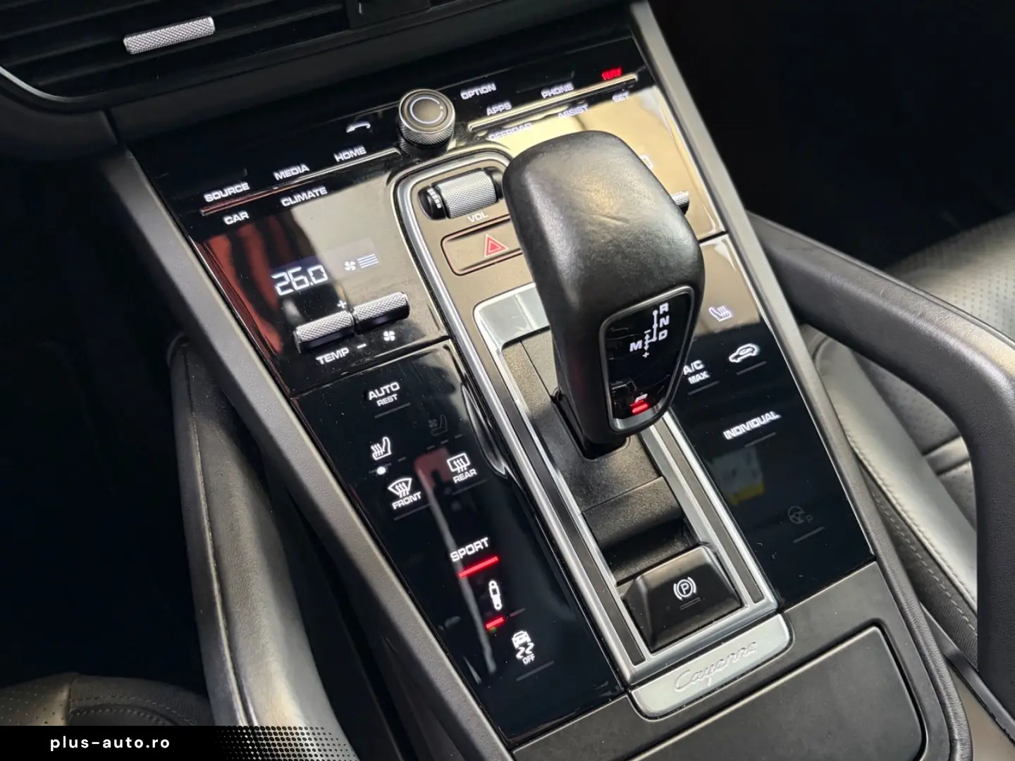 PORSCHE Cayenne Platinum Edition 1.Hand   Porsche Scheck