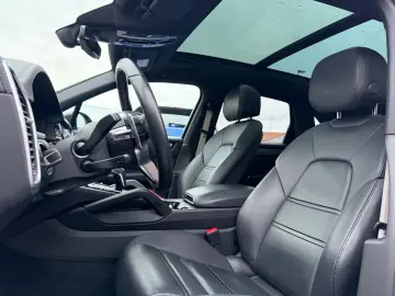 PORSCHE Cayenne S Platinum Edition Standheiz. LUFT PANO