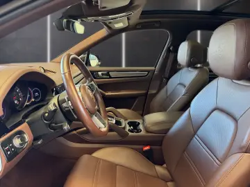 PORSCHE Cayenne S Platinum Edition Approved Memory Bose
