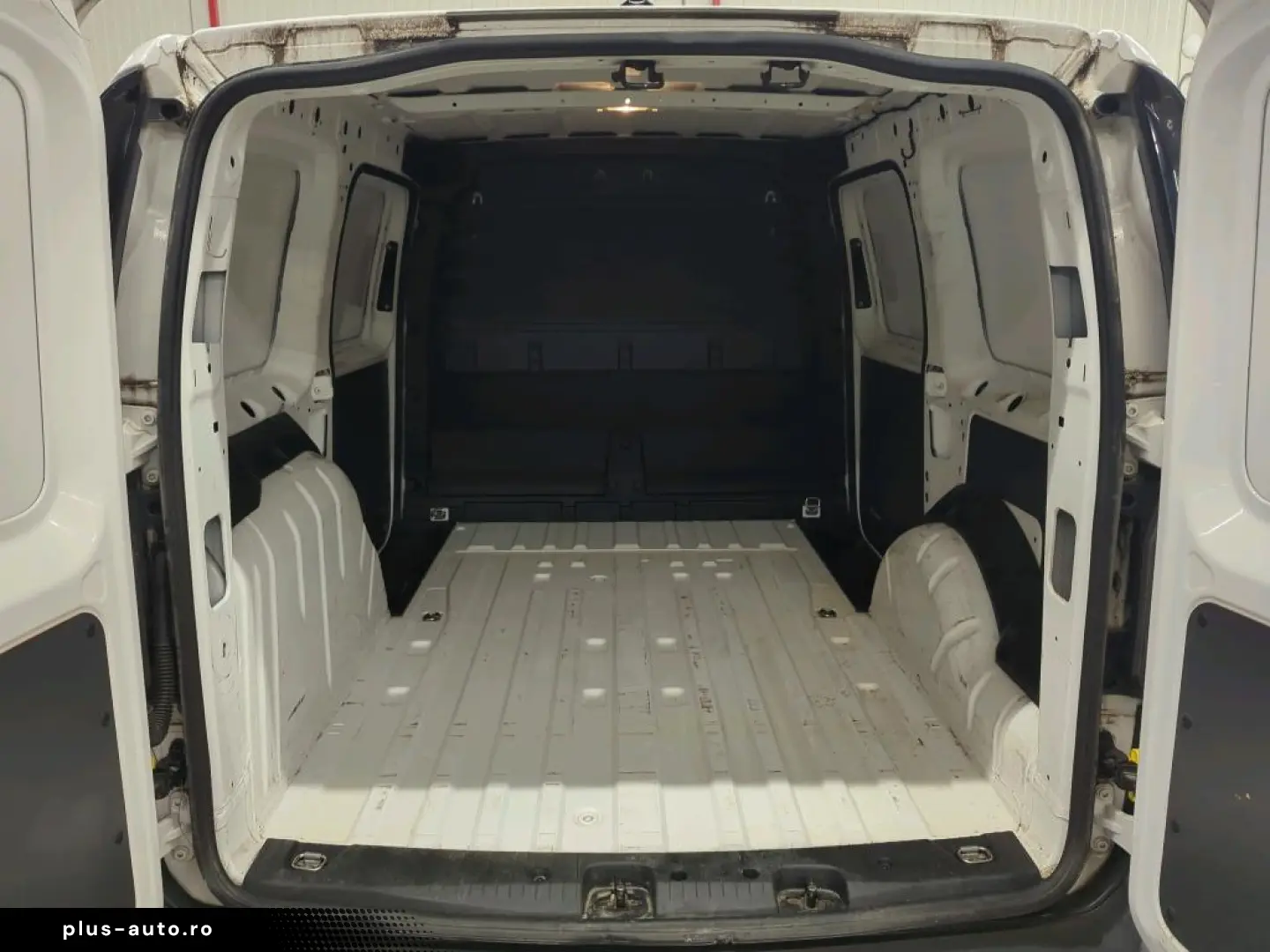 VOLKSWAGEN CADDY 2.0TDI 102HP MAXI