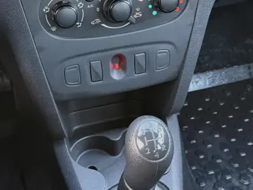 Dacia Logan 0.9 TCe Laureate