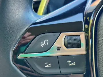 Peugeot 3008 Automata - 1.5 130 CP ALLURE PACK