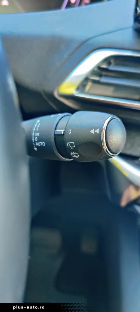 Peugeot 3008 Automata - 1.5 130 CP ALLURE PACK